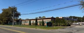 505 Acorn St, Deer Park industrial property