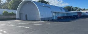 165 Woodfield Rd, West Hempstead commercial space